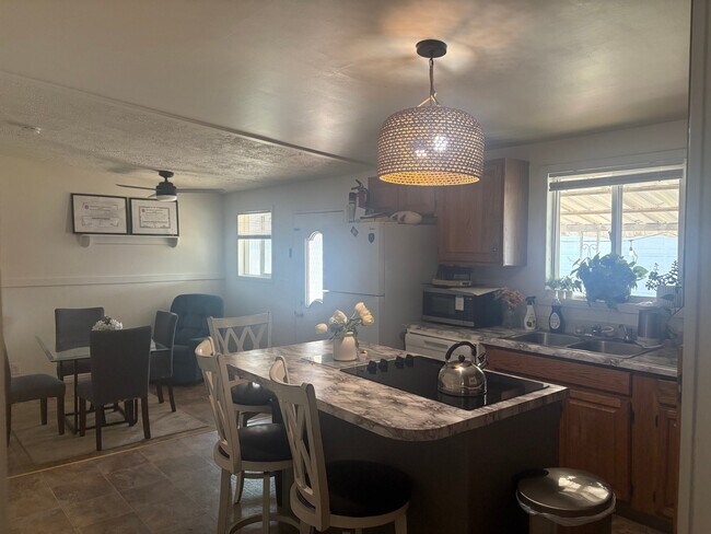 Photo - 1479 S 1100 W