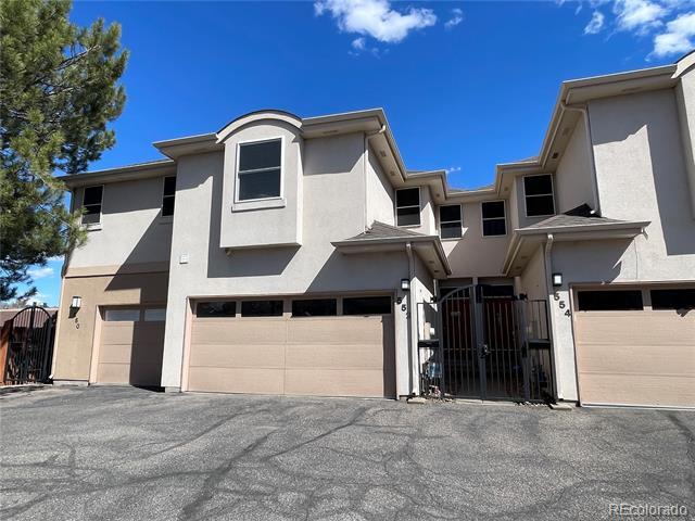 Photo - 552 S Elm St Townhome