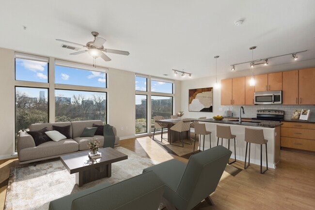 Photo - Cole Apartments