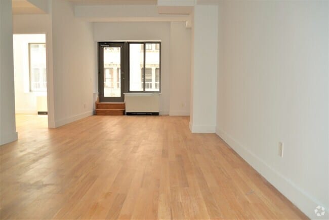 Building Photo - 55 Wall St Rental