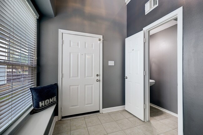 Photo - 182 W Stedhill Loop