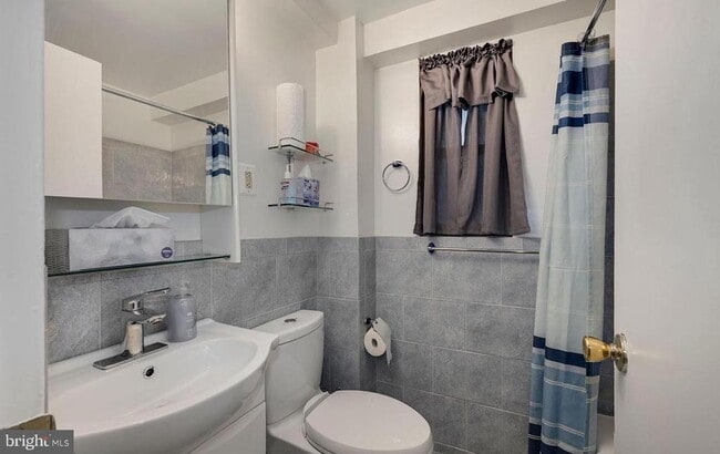Photo - 2141 I St NW Unit 313