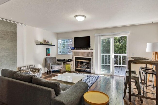 Photo - 418 Upham St