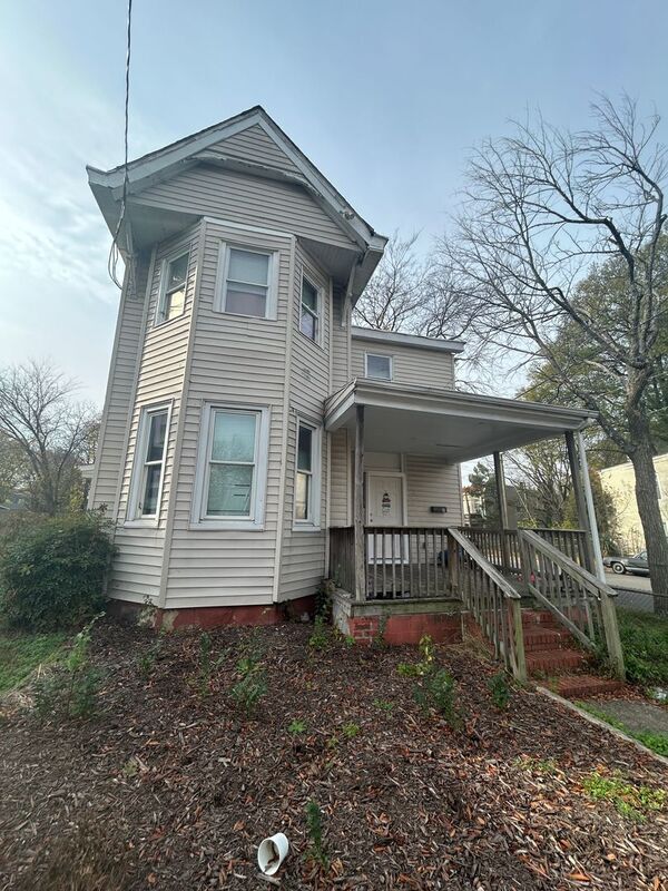 Photo - 1901 Fairmount Ave Unidad A Rental