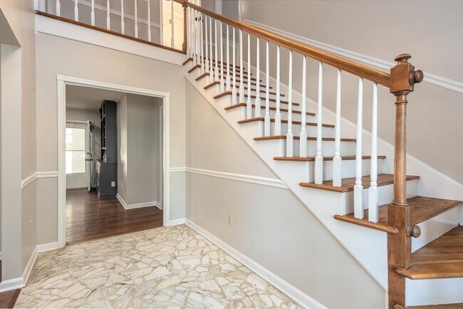 Photo - 1539 Brookside Dr
