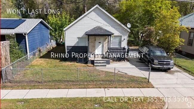 Building Photo - 174 7th St Unit B Rental
