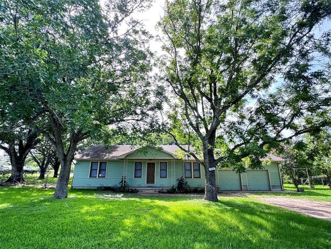 Photo - 100 S Berlin Rd House