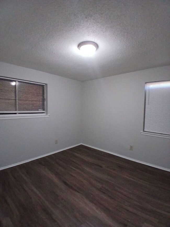 Photo - Spacious 4-BR Midtown Home – Fully Renovated & Section 8 Welcome