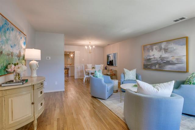 Photo - 5473 Anita St