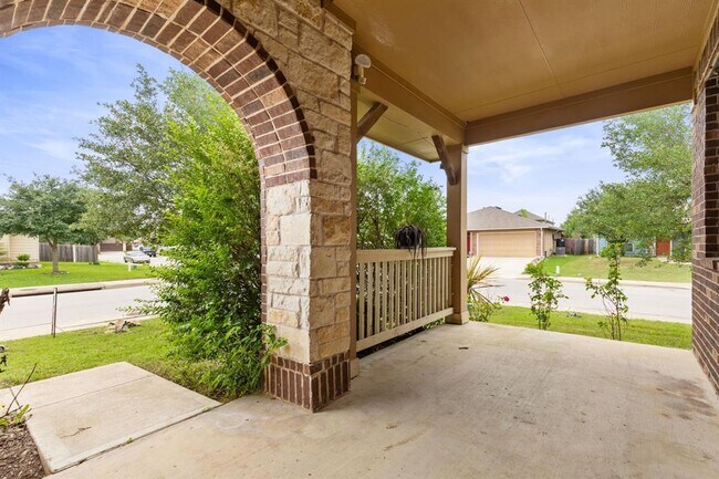 Photo - 601 Silver Wing Dr