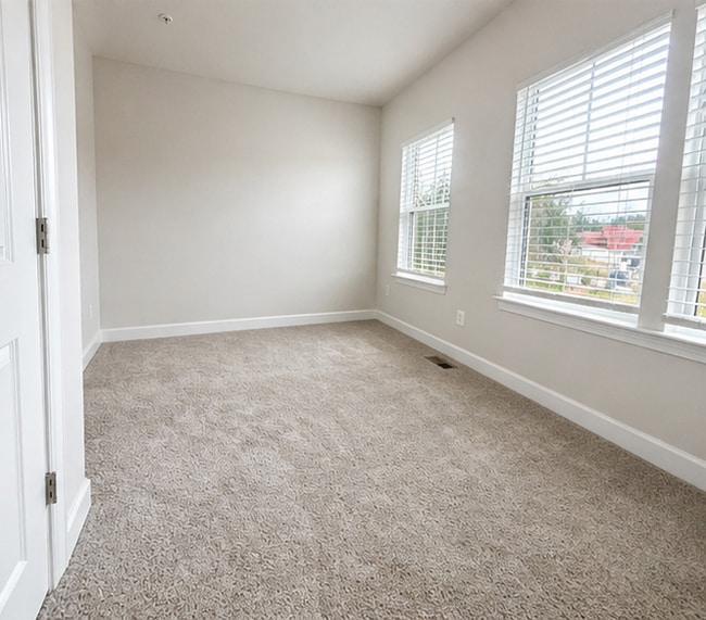 Photo - 3593 Carnaby St