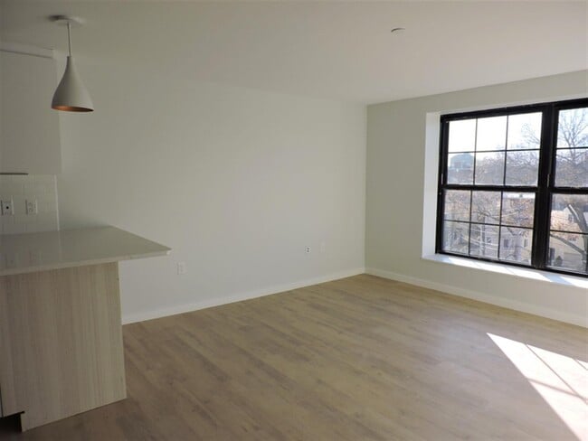 Photo - 9 Soden St Unit 501