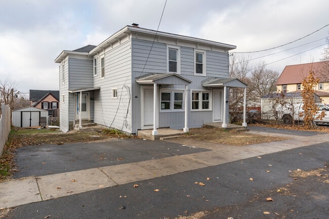 Photo - 739 Griffin St Unit 739