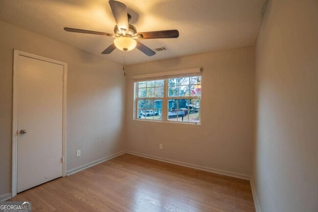 Photo - 888 Shiloh Ridge Run NW