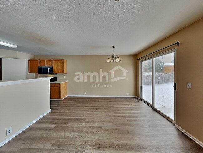 Photo - 1131 White Stone Way