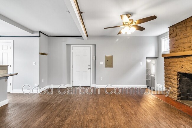 618 Elmwood Ave Unit 3