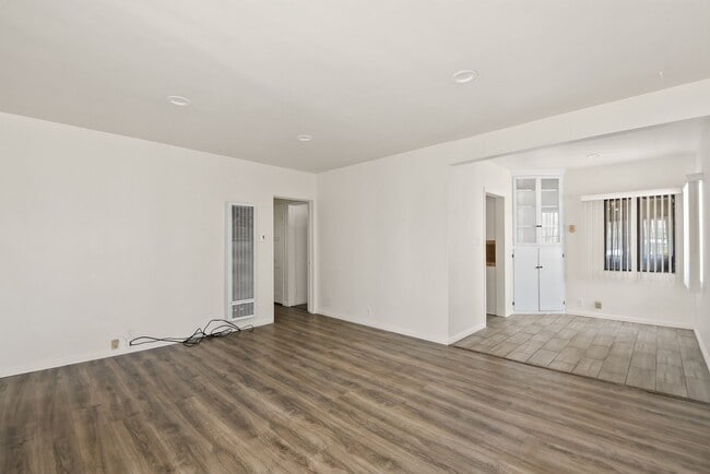 Photo - Newly Re-Modeled 3B | 1B home located in Prime Gardena!