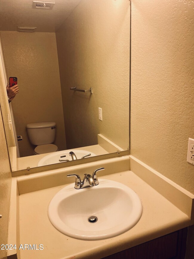 Photo - 2846 E Kathleen Rd