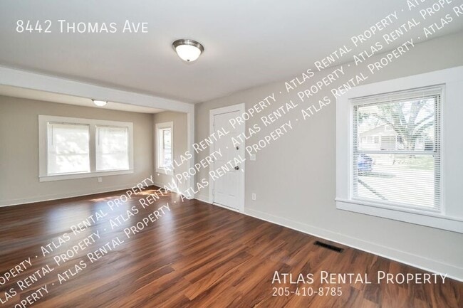 Photo - 8442 Thomas Ave