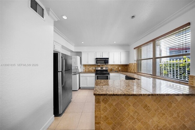Photo - 7801 Hispanola Ave