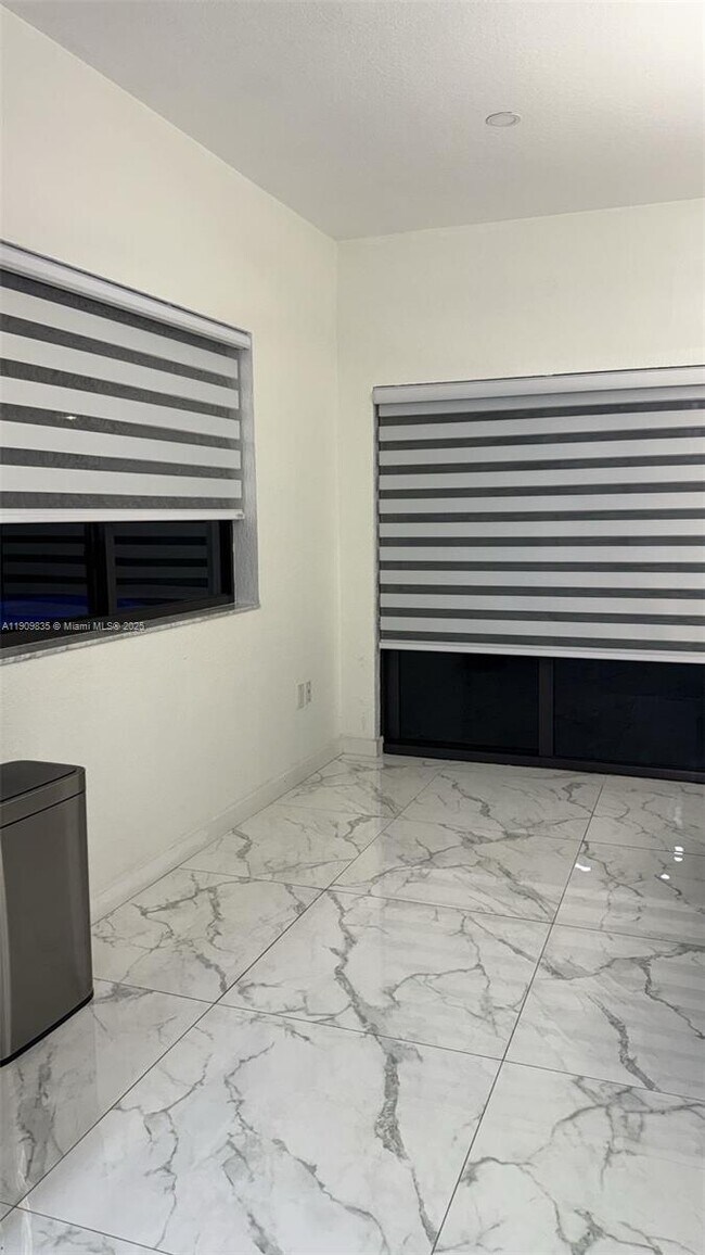 Photo - 14225 SW 294th St