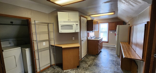 Photo - 32 11th St NW