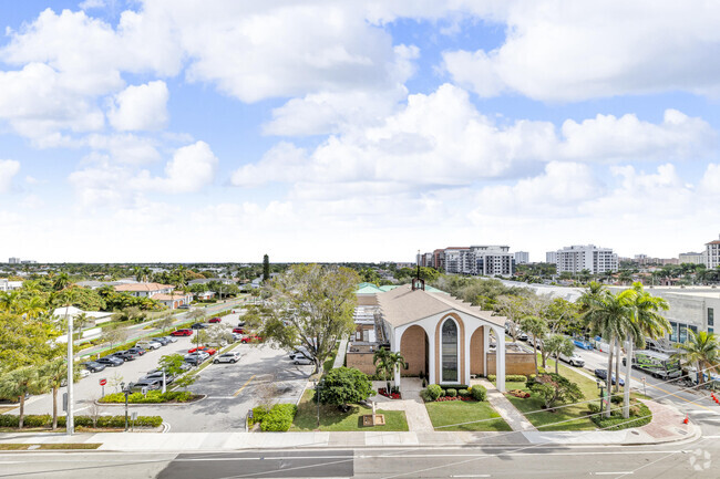 Building Photo - 155 E Boca Raton Rd Unit 607 Rental