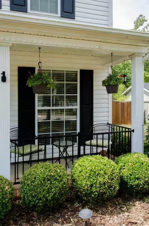 Photo - 2017 Coatsdale Ln