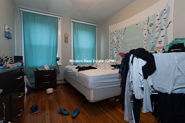 Photo - BRIGHTON 2 BED W DISHWASHER AVAILABLE FOR A 9/1 MOVE-IN!  GREAT DEAL!!