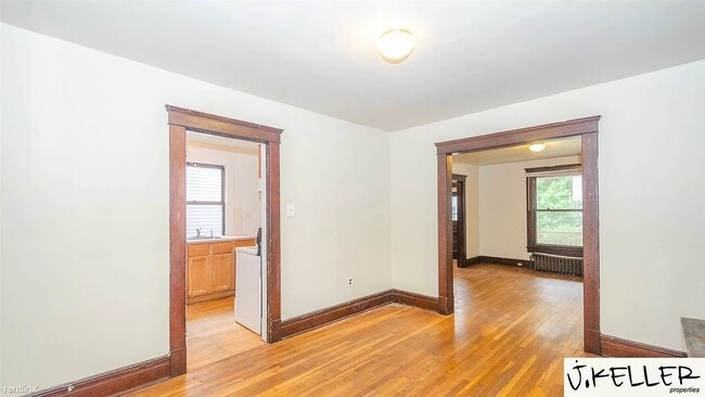 Photo - 244 Murray Ave