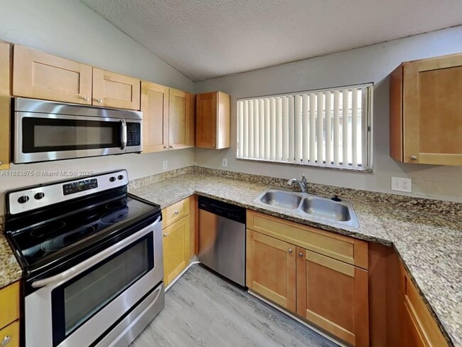 Photo - 512 NW 38th Terrace