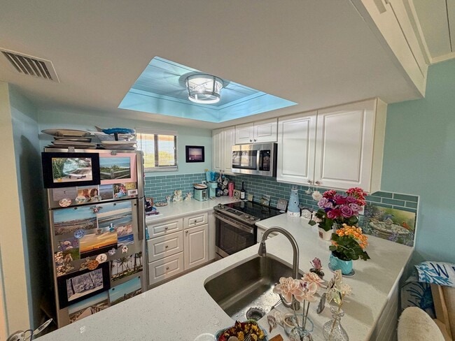 Photo - Beautifully Renovated, Fully Furnished Beach Condo just a short walk from the ocean.