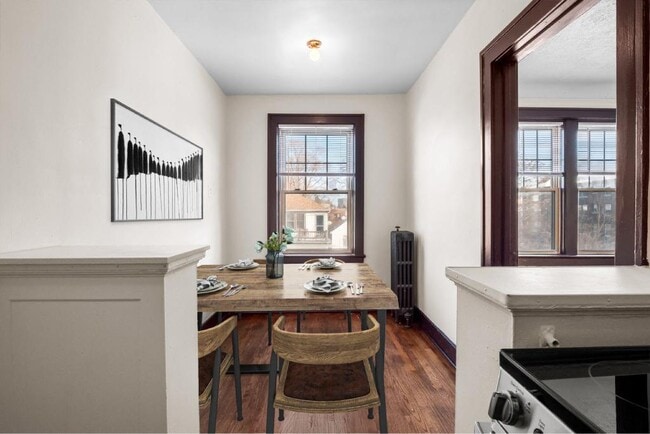 Photo - Mavor Apartments