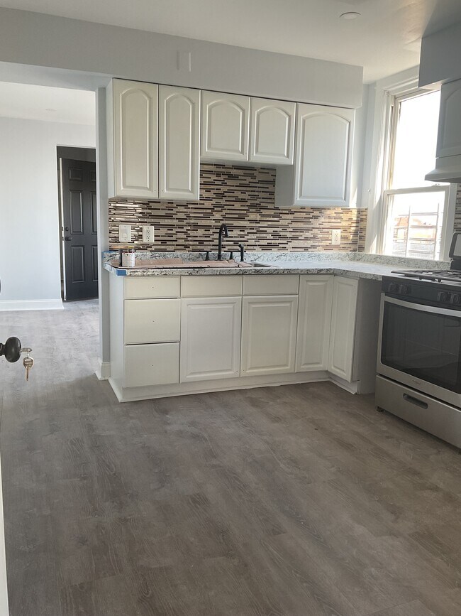 Photo - 118 Convent Pl