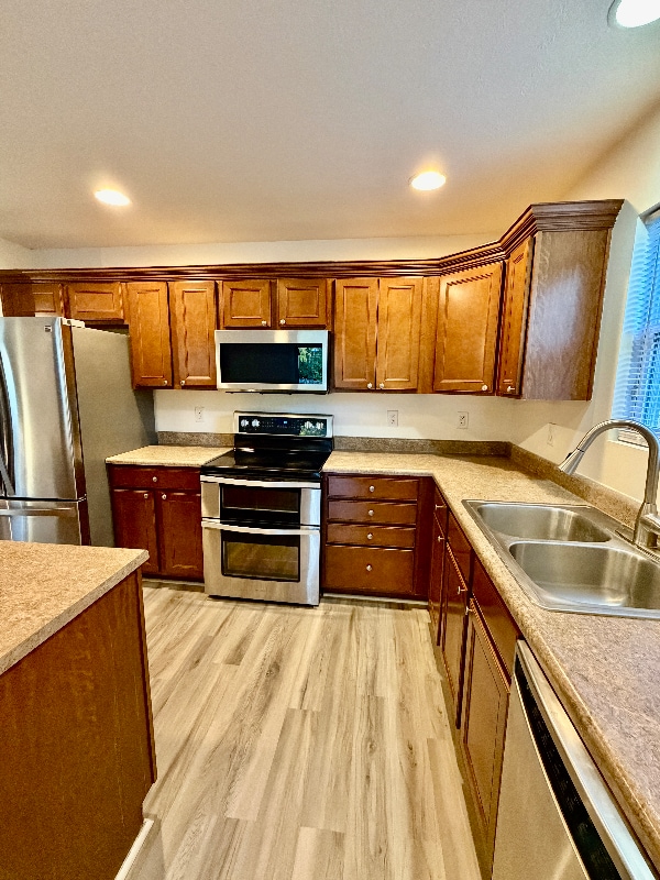 Photo - 7952 Bombay Ln