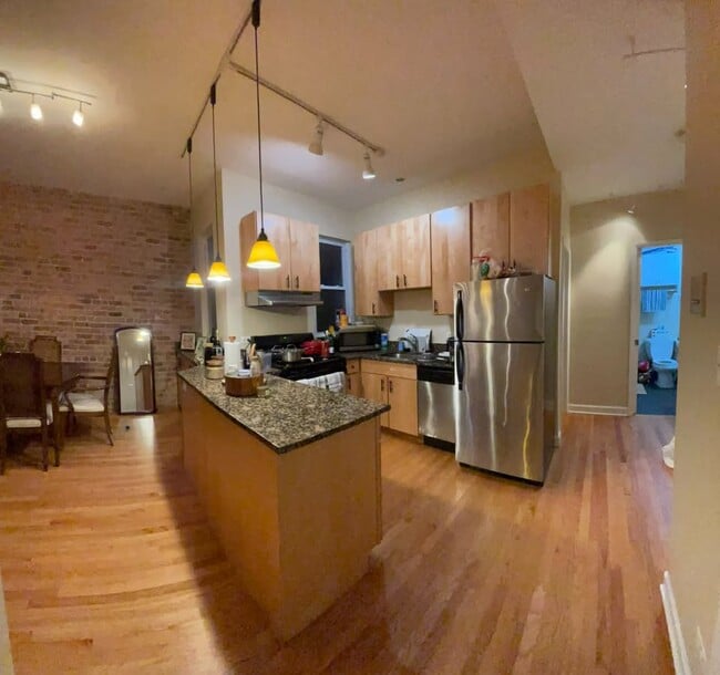 Photo - 2106 W 35th St Unit 2F