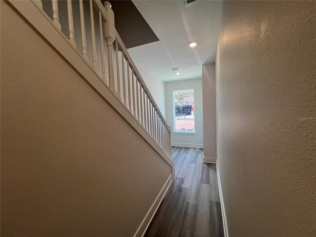 Photo - 891 City Walk Ln