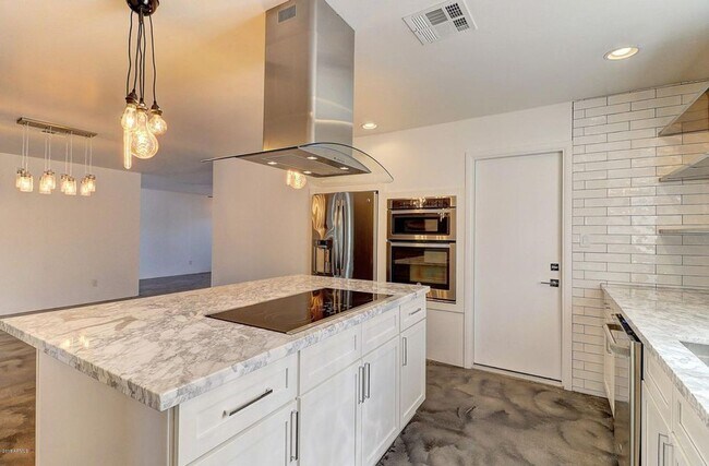 Photo - Fabulous, Remodeled Top to Bottom house!!!!