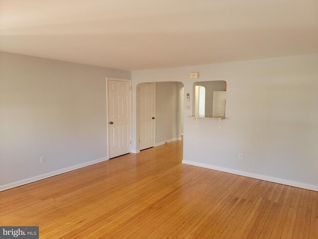 Photo - 230 N Essex Ave Unit 1ST