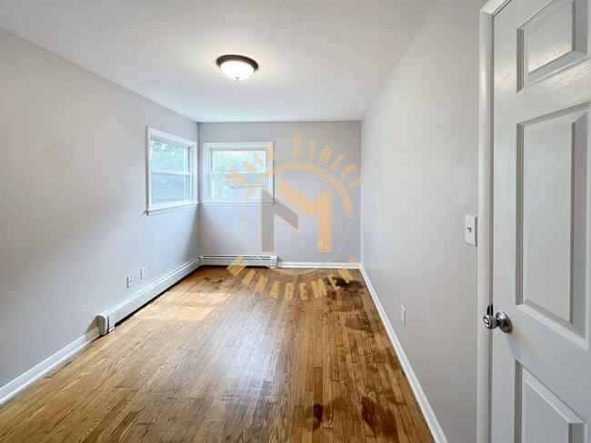 Photo - 800 S Sawyer St Unit Lower