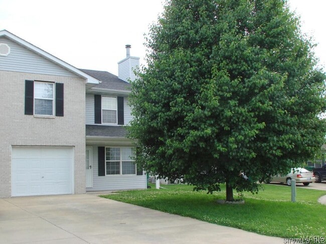 Building Photo - 551 Ponderosa Ave