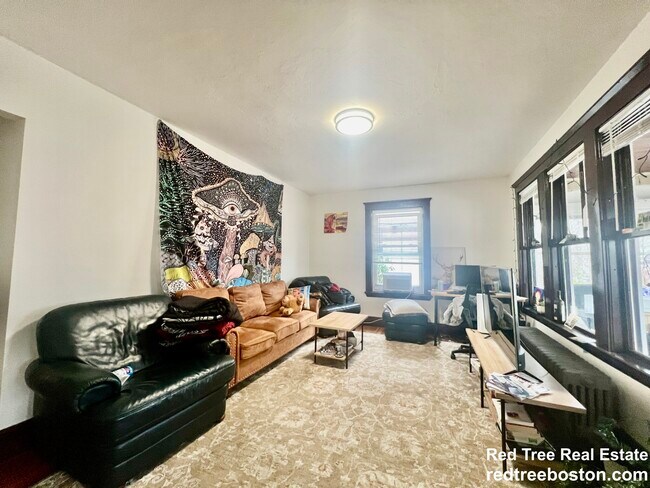 Photo - 73 Nonantum St