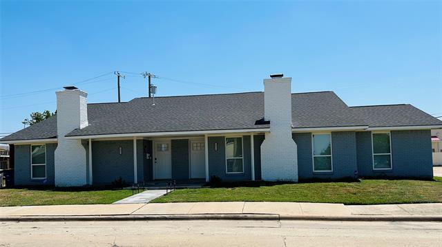 Building Photo - 10022 Glenrio Ln