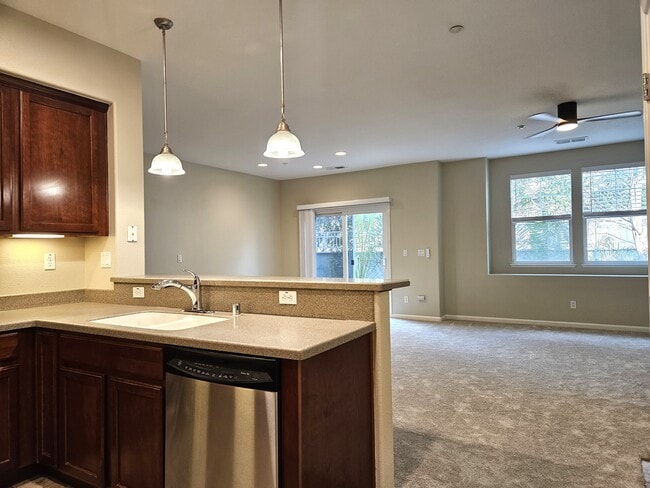 Photo - 143 W Saltillo Ln