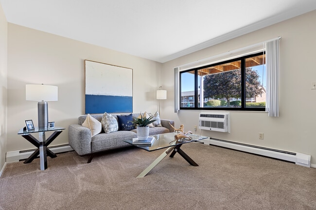 Manor Park Apartments
