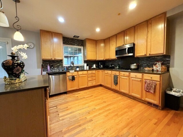 Photo - 6582 Tealwood Rd