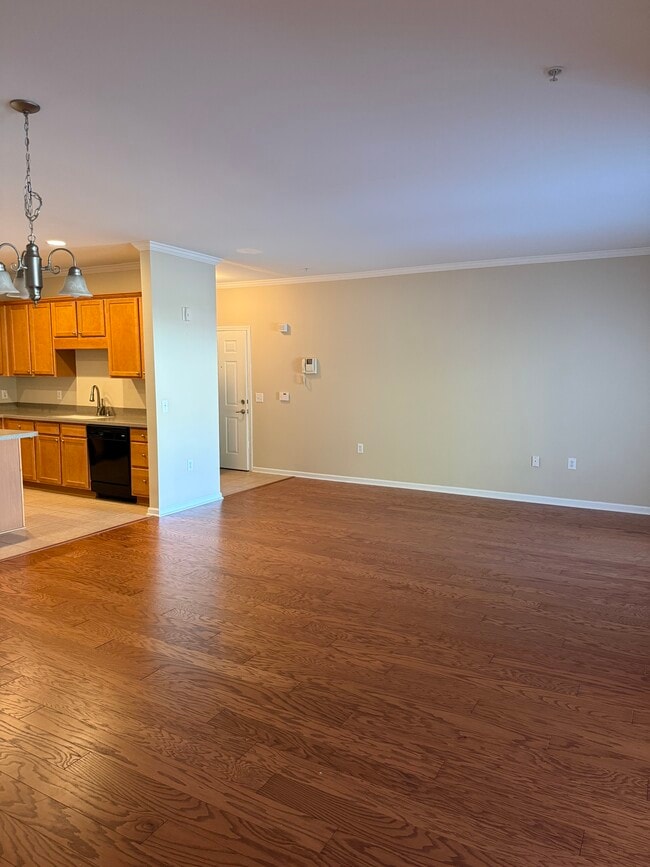 Photo - 6801 Hanesbrook Cir Unit 203