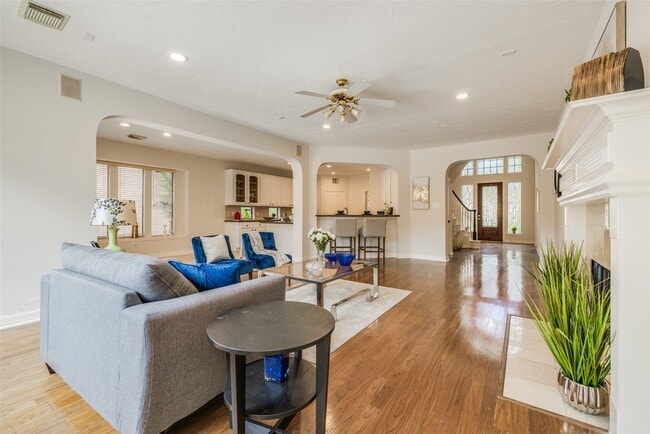 Photo - 5706 Cielio Bay Ct