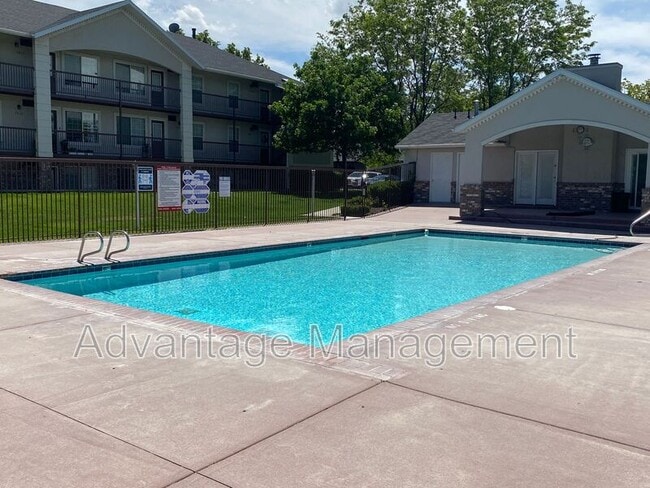 Photo - 1519 S 125 E St