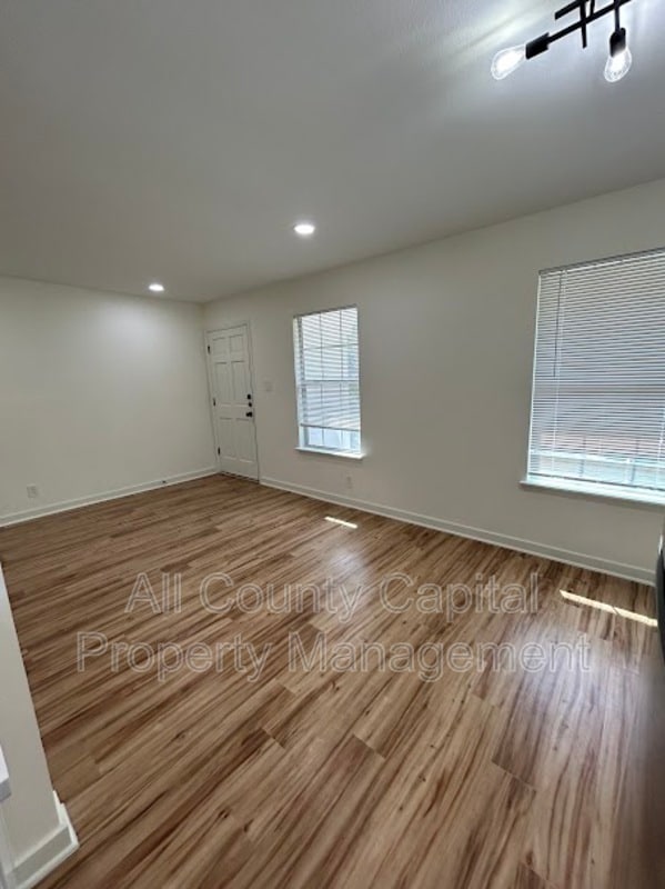 Photo - 3432 Willowrun Dr Unit C